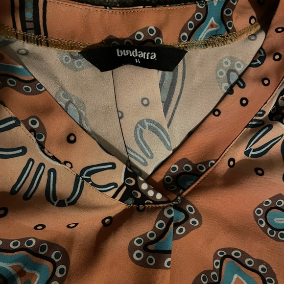Bundarra blouse - size 14 - new w/o tags - Picture 3 of 3